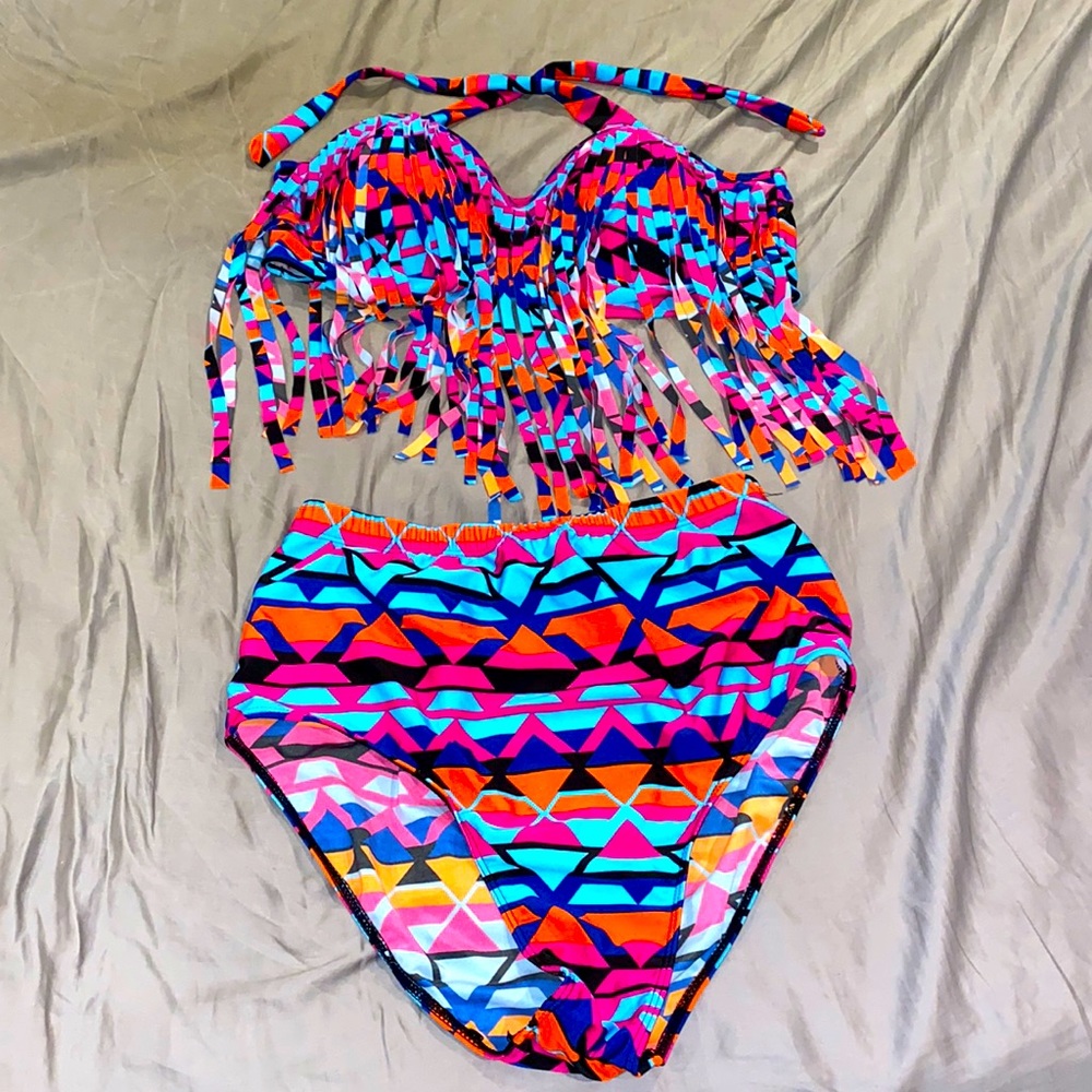 Swimsuit Top & Bottoms Set